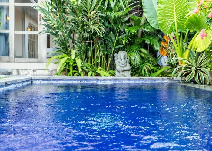 Azure 1 - Private In Shared Balinese Pool Near Echo Beach! Canggu